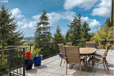 18284 Meadowlark Ln, Lake Oswego, OR 97034 - Photo 14