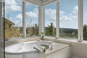 18284 Meadowlark Ln, Lake Oswego, OR 97034 - Photo 20