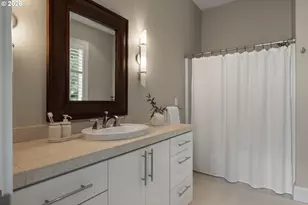 18284 Meadowlark Ln, Lake Oswego, OR 97034 - Photo 30