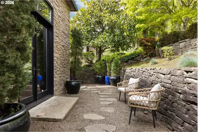 18284 Meadowlark Ln, Lake Oswego, OR 97034 - Photo 16