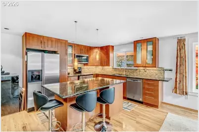 18978 Arrowwood Ave, Lake Oswego, OR 97035 - Photo 6