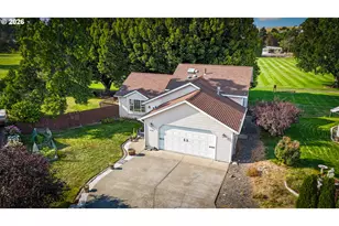 3785 SW Marshall Pl, Pendleton, OR 97801 - Photo 1