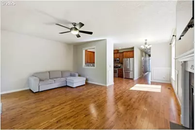 1743 SE Marion St, Portland, OR 97202 - Photo 16