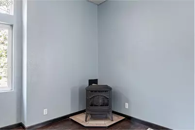 30839 Washington St, Lebanon, OR 97355 - Photo 36