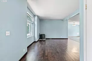 30839 Washington St, Lebanon, OR 97355 - Photo 12
