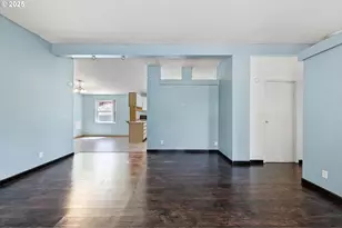 30839 Washington St, Lebanon, OR 97355 - Photo 8