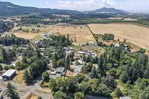 30839 Washington St, Lebanon, OR 97355 - Photo 44