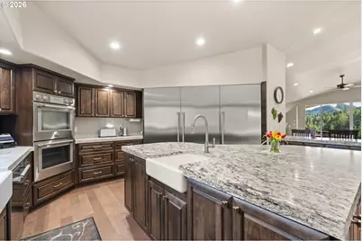 5996 Hayhurst Rd, Yoncalla, OR 97499 - Photo 12