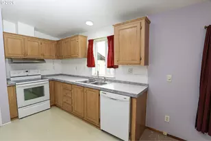 189 Bobwhite St, Roseburg, OR 97471 - Photo 16