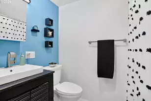 325 SE 146th Ave, Portland, OR 97233 - Photo 38