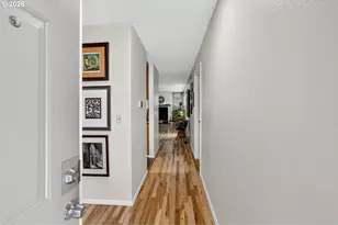 325 SE 146th Ave, Portland, OR 97233 - Photo 6