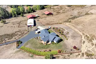 485 Andrews Rd, Yoncalla, OR 97499 - Photo 4