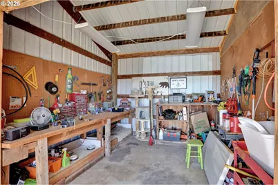 485 Andrews Rd, Yoncalla, OR 97499 - Photo 44