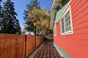 869 N Collier St, Coquille, OR 97423 - Photo 26