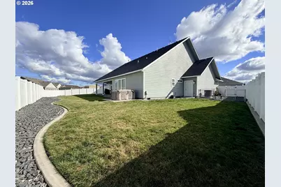 416 SW Desert Sky Dr, Hermiston, OR 97838 - Photo 24