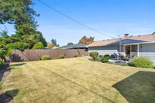 17126 SE Taylor St, Portland, OR 97233 - Photo 30