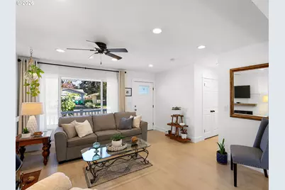 17126 SE Taylor St, Portland, OR 97233 - Photo 6