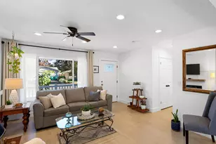 17126 SE Taylor St, Portland, OR 97233 - Photo 6