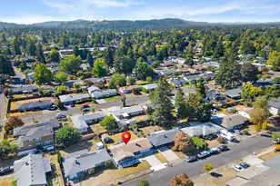 17126 SE Taylor St, Portland, OR 97233 - Photo 42