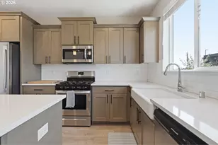 8512 N 2nd Loop, Ridgefield, WA 98642 - Photo 8