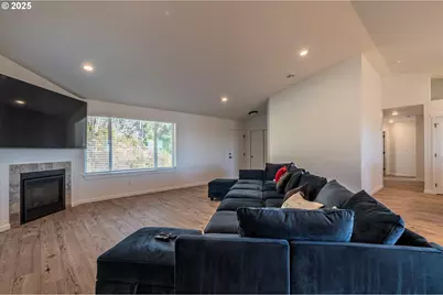 88362 Pederson Dr, Bandon, OR 97411 - Photo 12