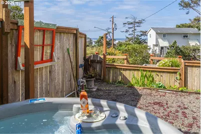 1170 NW 8th Ct, Lincoln City, OR 97367 - Photo 34