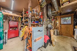 1170 NW 8th Ct, Lincoln City, OR 97367 - Photo 28