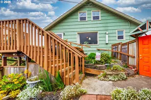 1170 NW 8th Ct, Lincoln City, OR 97367 - Photo 32