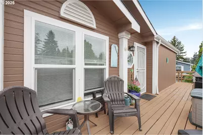 18780 Central Point Rd #19, Oregon City, OR 97045 - Photo 2