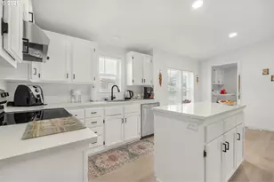 18780 Central Point Rd, Oregon City, OR 97045 - Photo 10