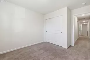 17 NE 134th Pl, Portland, OR 97230 - Photo 28