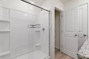 17 NE 134th Pl, Portland, OR 97230 - Photo 20