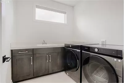 7353 NW Oakfern Dr, Portland, OR 97229 - Photo 26