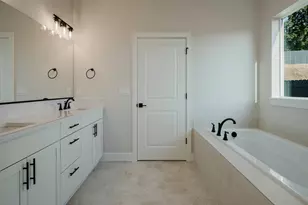 16108 Serres Farms Wy, Oregon City, OR 97045 - Photo 8