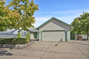2362 Loch Dr, Springfield, OR 97477 - Photo 2