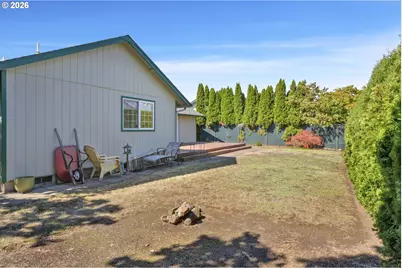 2362 Loch Dr, Springfield, OR 97477 - Photo 30