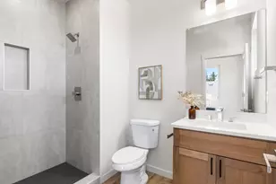 5864 N Missouri Ave, Portland, OR 97217 - Photo 8