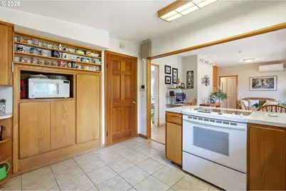 2378 19th St, Springfield, OR 97477 - Photo 22