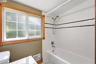 2378 19th St, Springfield, OR 97477 - Photo 28