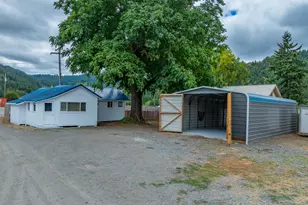 141 Poplar St, Powers, OR 97466 - Photo 26