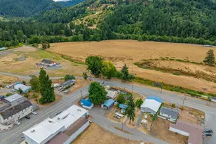 141 Poplar St, Powers, OR 97466 - Photo 36