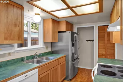 1250 34th Pl, Florence, OR 97439 - Photo 18