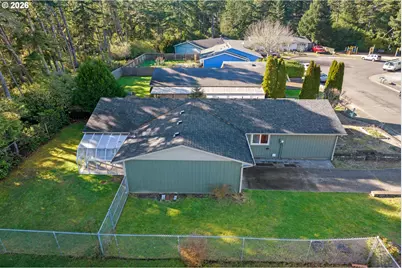 1250 34th Pl, Florence, OR 97439 - Photo 42