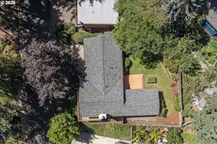 765 Foothill Dr, Eugene, OR 97405 - Photo 40