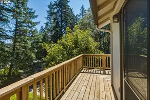 765 Foothill Dr, Eugene, OR 97405 - Photo 38