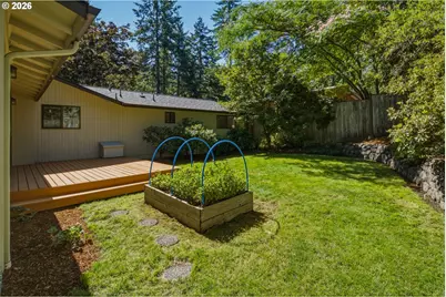 765 Foothill Dr, Eugene, OR 97405 - Photo 34