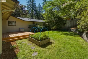 765 Foothill Dr, Eugene, OR 97405 - Photo 34