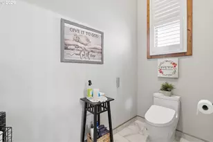 5795 Hubbard Creek Rd, Umpqua, OR 97486 - Photo 18