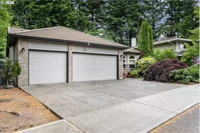 3148 NE Rocky Butte Ln, Portland, OR 97220 - Photo 2