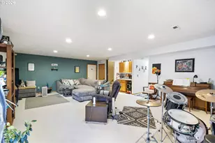 3148 NE Rocky Butte Ln, Portland, OR 97220 - Photo 30